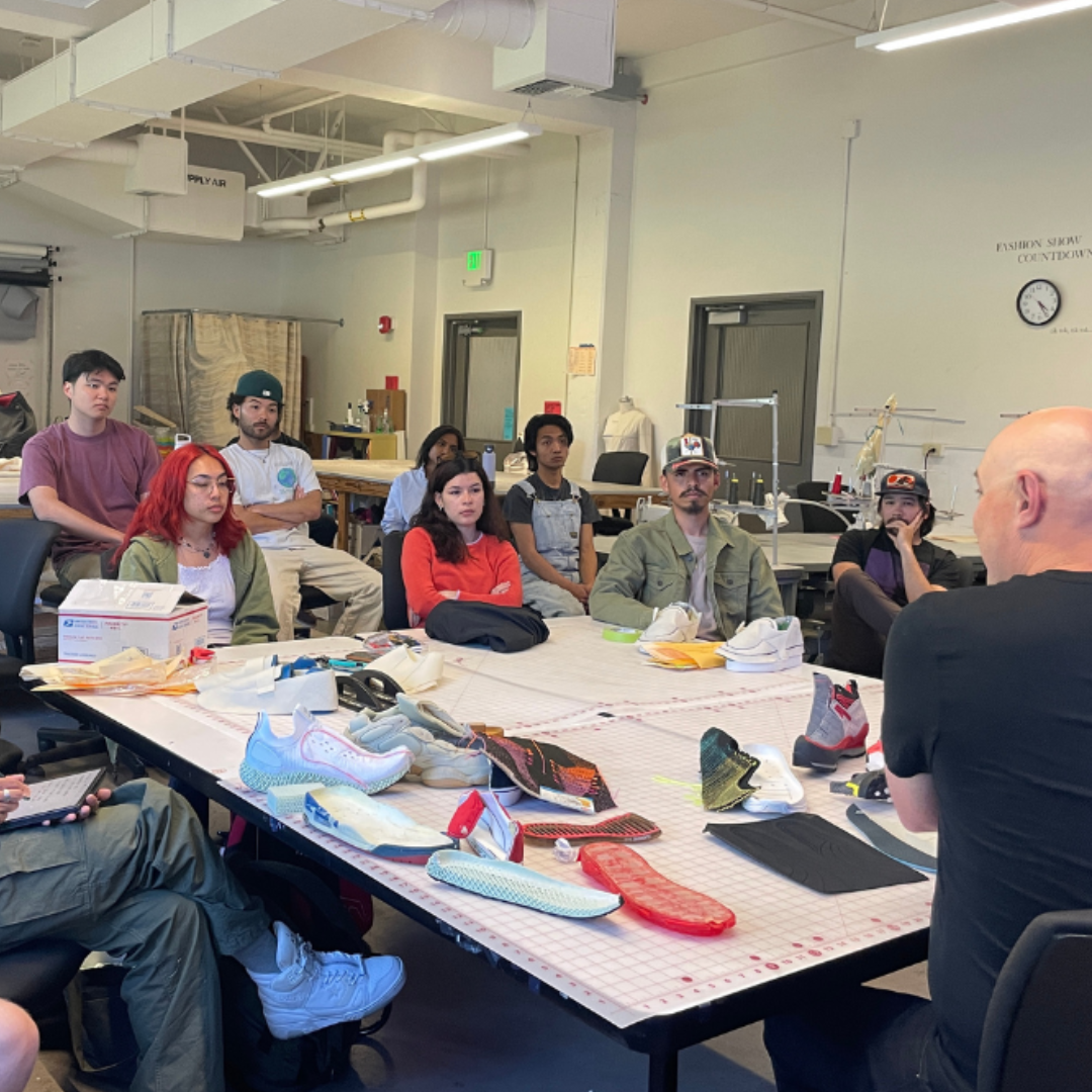 The Shoemakers Academy is pleased to offer shoemaking courses, textbooks, supplies, and professional coaching to aspiring shoemakers all around the world.