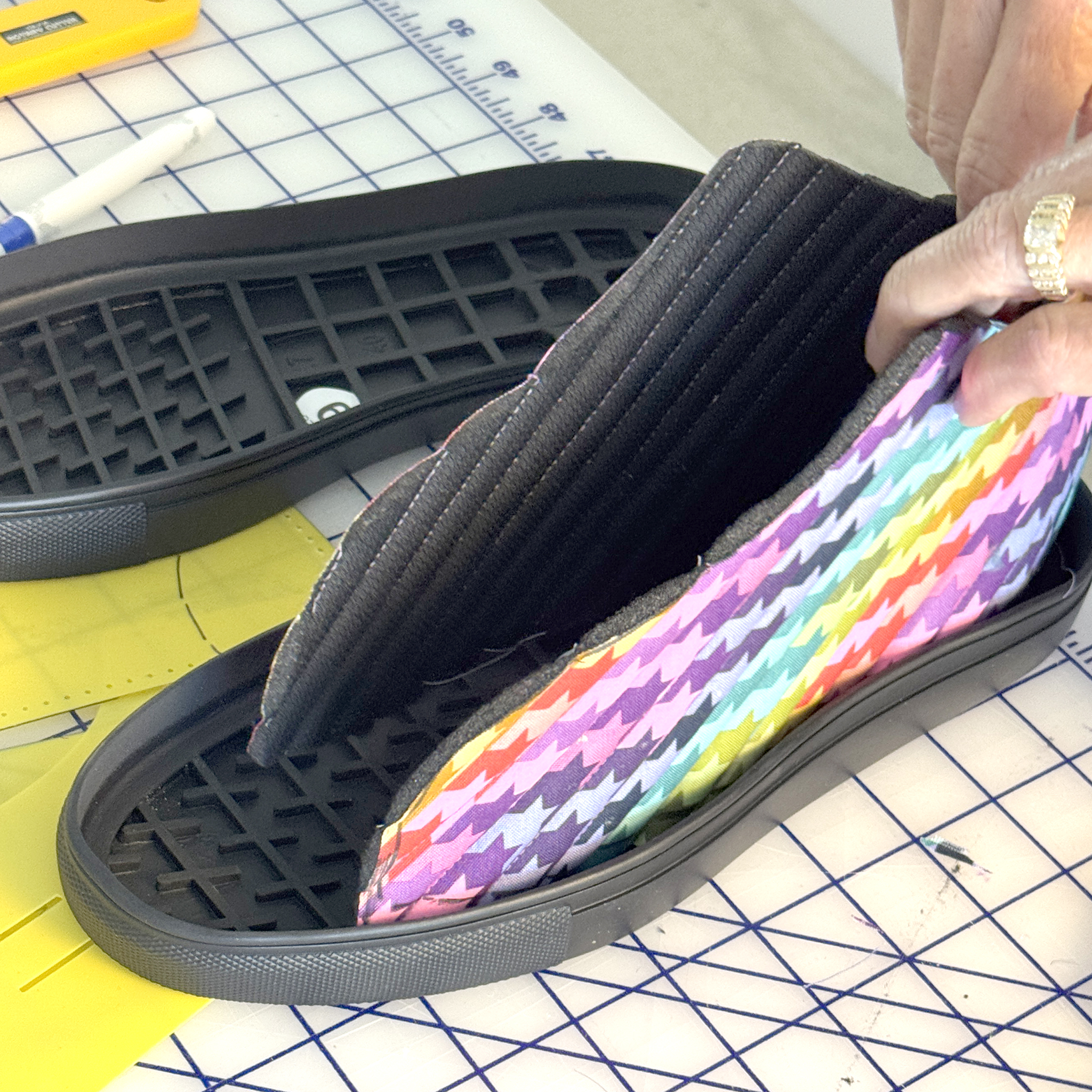 quilted Sneaker lining fabric with foam fabric